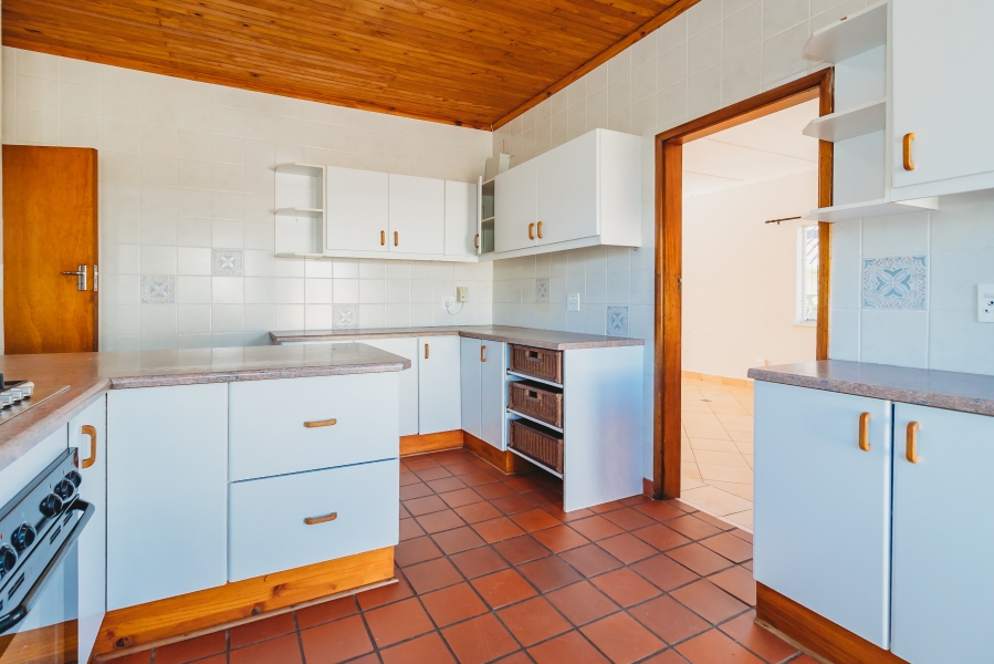 4 Bedroom Property for Sale in Heather Park Western Cape